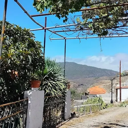 Casa Cueva Rural Trebola, Artenara