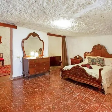 Casa Cueva Rural Trebola, Artenara *