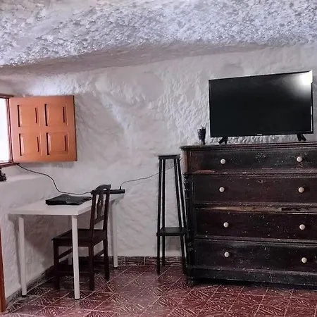 Casa Cueva Rural Trebola, Artenara * Juncalillo